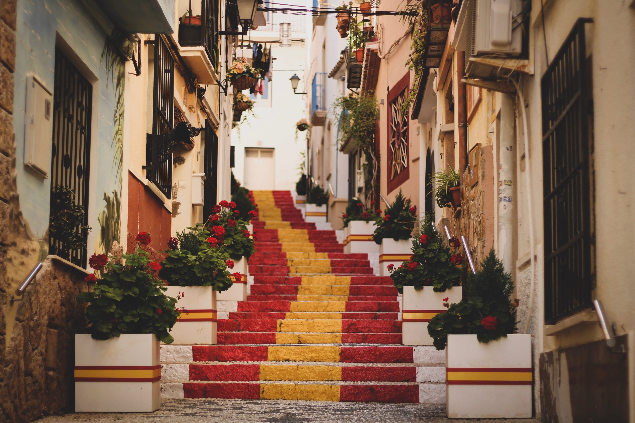 spanish steps in red and orange